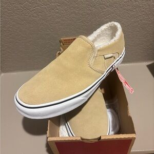 Vans Tan Slip-On Shoes Tan Fleece (new womens size 8)
